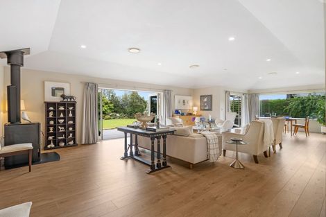 Photo of property in 20 Teviotview Place, Amberley, 7410