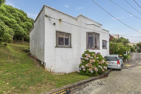 Photo of property in 21 Te Pari Pari Road, Pukerua Bay, 5026