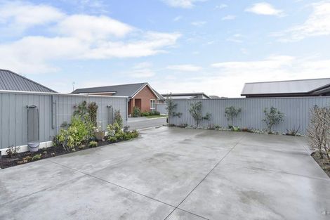 Photo of property in 6 Winterslow Lane, Rangiora, 7400