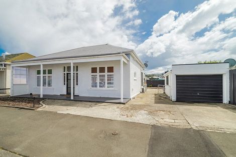 Photo of property in 14 Wynyard Street, South Dunedin, Dunedin, 9012