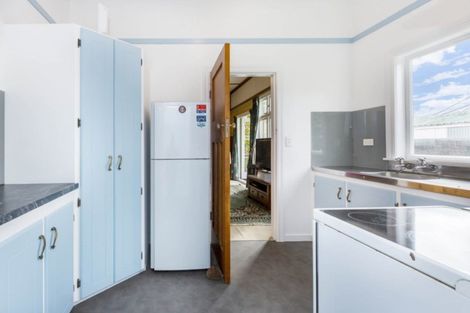 Photo of property in 63a Ararino Street, Trentham, Upper Hutt, 5018