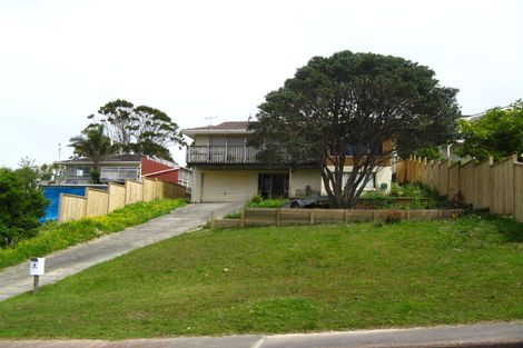 Photo of property in 5 Everard Avenue, Army Bay, Whangaparaoa, 0930