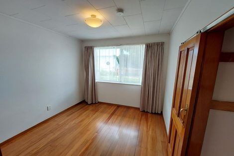 Photo of property in 125 Cascades Road, Pakuranga Heights, Auckland, 2010