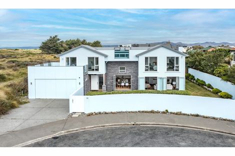 Photo of property in 14 Stout Street, Waimairi Beach, Christchurch, 8083