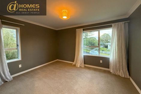 Photo of property in 7 Beeche Place, Birkdale, Auckland, 0626
