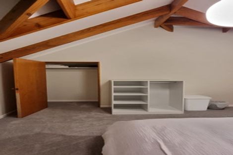 Photo of property in 16 The Crowsnest, Whitby, Porirua, 5024