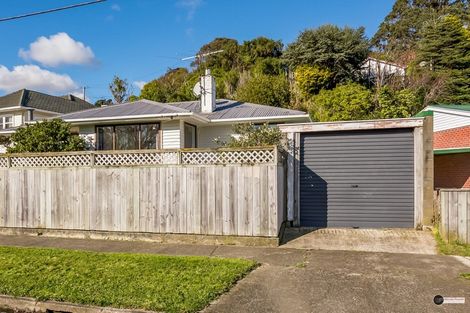 Photo of property in 212 Waddington Drive, Naenae, Lower Hutt, 5011
