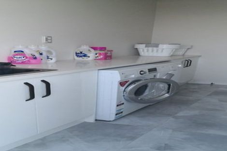 Photo of property in 17 Keshvara Road, Beachlands, Auckland, 2018