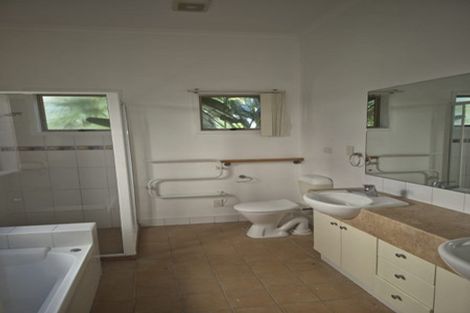 Photo of property in 17 Trimaran Drive, Gulf Harbour, Whangaparaoa, 0930