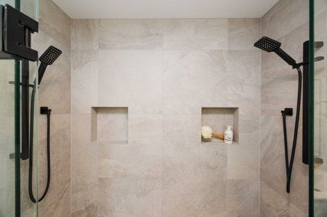 Photo of property in 132 Kingsdale Park Drive, Aokautere, Palmerston North, 4471