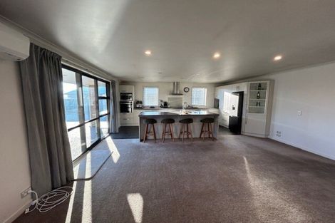 Photo of property in 6 Ash Avenue, Albert Town, Wanaka, 9305