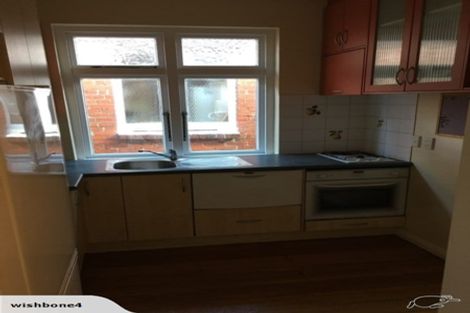 Photo of property in 58 Brougham Street, Mount Victoria, Wellington, 6011