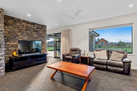 Photo of property in 25 Hallfield Drive, Ohoka, Kaiapoi, 7692