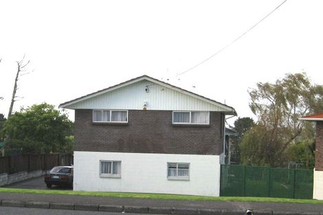 Photo of property in 68 Royal Road, Massey, Auckland, 0614