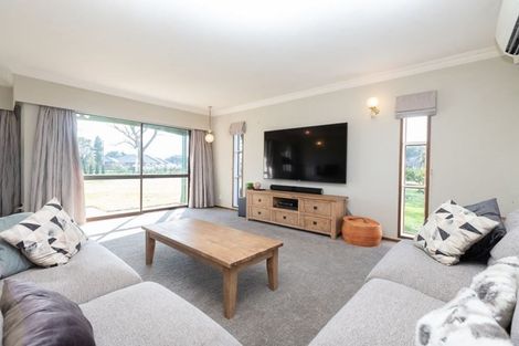 Photo of property in 35 Lissette Road, Newstead, Hamilton, 3286