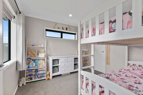 Photo of property in 2 Magnolia Lane, Kaukapakapa, Helensville, 0875