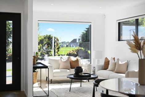 Photo of property in 61 Kelly Road, Cambridge, 3434