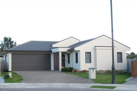Photo of property in 18 Washington Place, Havelock North, 4130