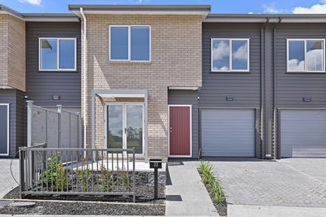 Photo of property in 32 Tamiro Road, Whenuapai, Auckland, 0618