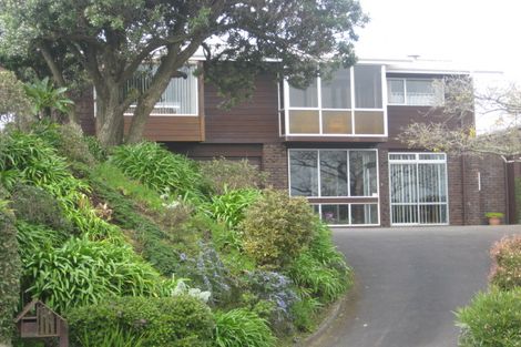 Photo of property in 14 Scott Street, Moturoa, New Plymouth, 4310