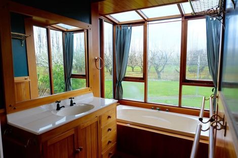 Photo of property in 67 Reading Street, Greytown, 5712