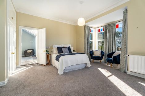 Photo of property in 50 Garden Road, Northland, Wellington, 6012