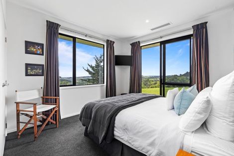 Photo of property in 65b Manuka Grove, Helensville, 0875