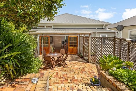 Photo of property in 78 Esplanade Road, Mount Eden, Auckland, 1024