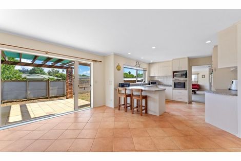 Photo of property in 110 Landing Drive, Albany, Auckland, 0632