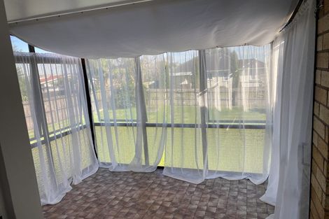 Photo of property in 10 Renwick Street, Papakura, 2110