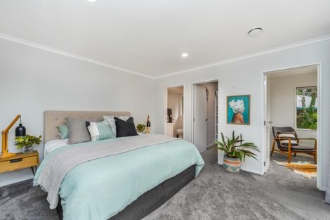 Photo of property in 18 Mews Place, Forest Lake, Hamilton, 3200