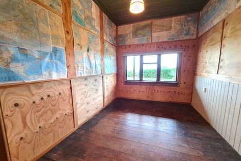 Photo of property in 920 Richmond Road, Lepperton, New Plymouth, 4373