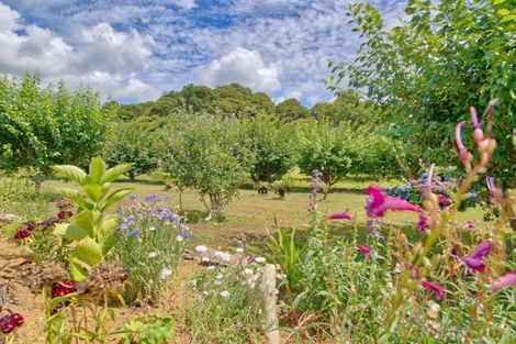 Photo of property in 9 Crawford Road, Maungakaramea, 0178