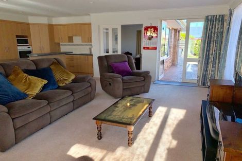 Photo of property in 1 Baltic Place, Northwood, Christchurch, 8051