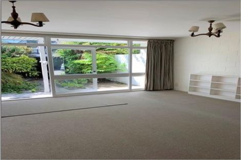 Photo of property in 2/99 Aikmans Road, Merivale, Christchurch, 8014