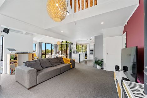 Photo of property in 27b Polkinghorne Drive, Manly, Whangaparaoa, 0930