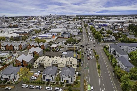 Photo of property in 135 Waltham Road, Sydenham, Christchurch, 8023