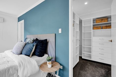 Photo of property in 13 Birdie Lane, Waiwhakaiho, New Plymouth, 4312