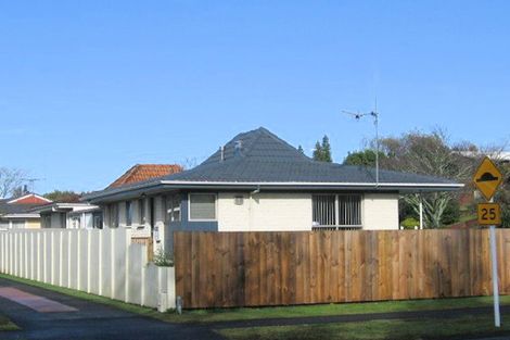 Photo of property in 61 Bremworth Avenue, Dinsdale, Hamilton, 3204