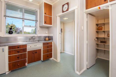 Photo of property in 57 Hargest Crescent, Saint Kilda, Dunedin, 9012