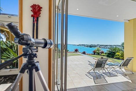 Photo of property in 33 Takutai Avenue, Half Moon Bay, Auckland, 2012