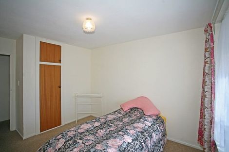 Photo of property in 6 Karnak Crescent, Russley, Christchurch, 8042