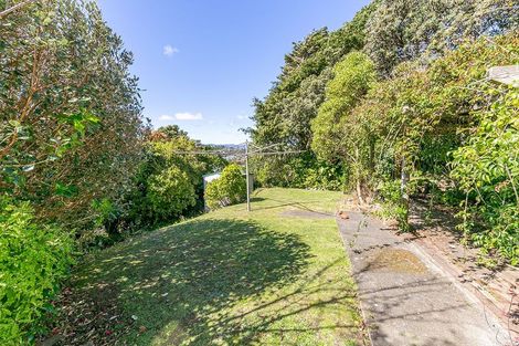 Photo of property in 169 Broderick Road, Johnsonville, Wellington, 6037