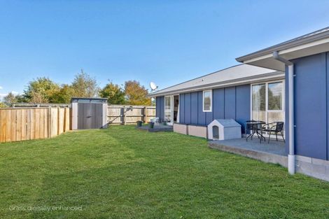 Photo of property in 2 Stoneleigh Drive, Solway, Masterton, 5810