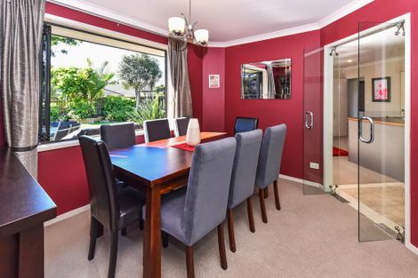 Photo of property in 11 Castlehill Court, Wattle Downs, Auckland, 2103