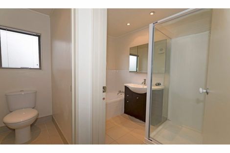 Photo of property in 2/36 Takapu Street, Henderson, Auckland, 0612