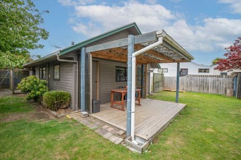 Photo of property in 2/1 Glengarry Place, Hilltop, Taupo, 3330
