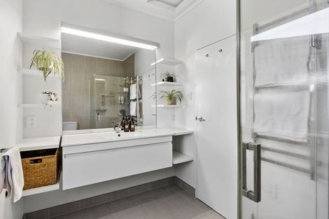 Photo of property in 2/23 Box Hill, Khandallah, Wellington, 6035