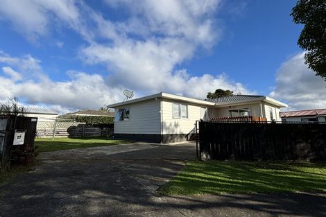 Photo of property in 17 Elisa Lane, Ranui, Auckland, 0612