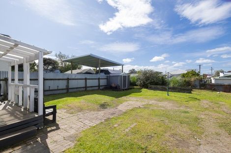 Photo of property in 8 Wellington Street, Te Hapara, Gisborne, 4010